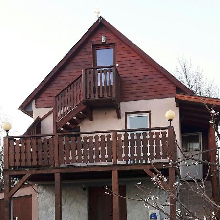 Siposreti Apartmanhaz Szentgyorgyvar المظهر الخارجي الصورة