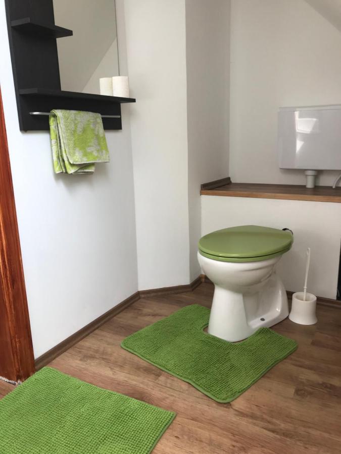 Siposreti Apartmanhaz Szentgyorgyvar المظهر الخارجي الصورة